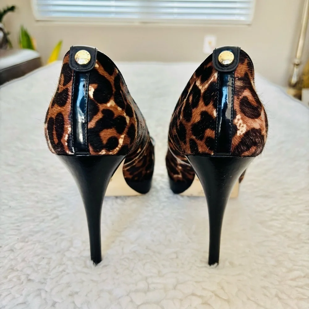 Michael Kors very good